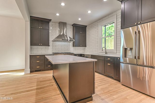 705 Alabama Street, Bristol, TN 37620