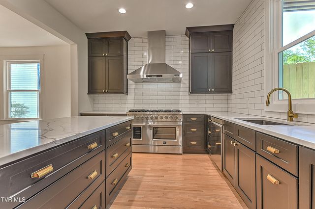 705 Alabama Street, Bristol, TN 37620