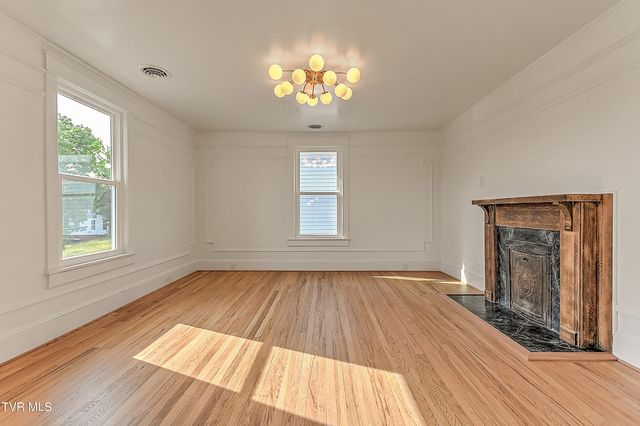 705 Alabama Street, Bristol, TN 37620