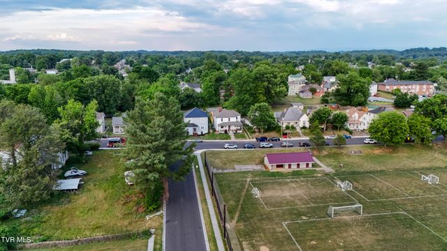 705 Alabama Street, Bristol, TN 37620