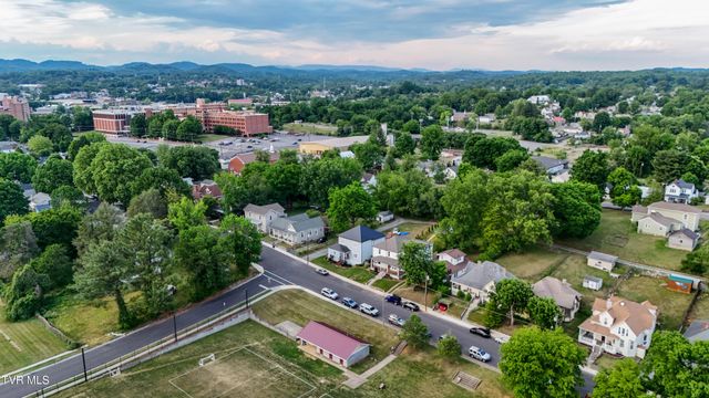705 Alabama Street, Bristol, TN 37620