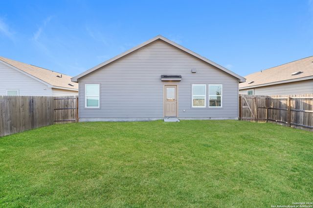 3921 Far Horizon, Seguin, TX 78155