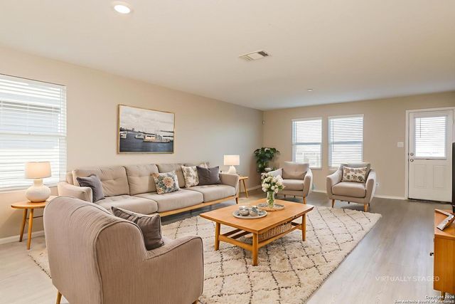 3921 Far Horizon, Seguin, TX 78155