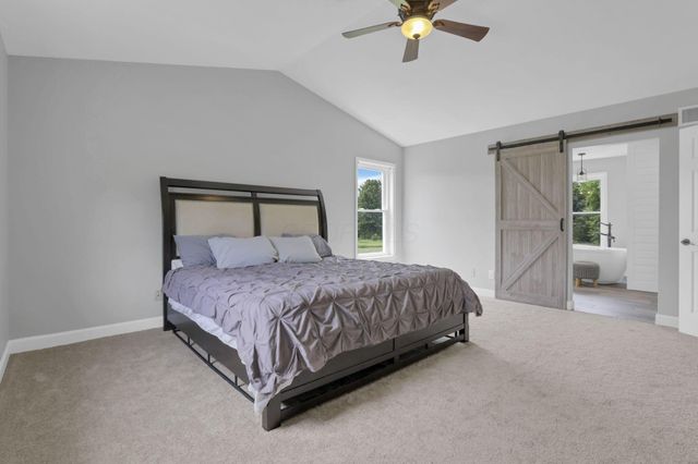 1877 Hardin Lane, Powell, OH 43065