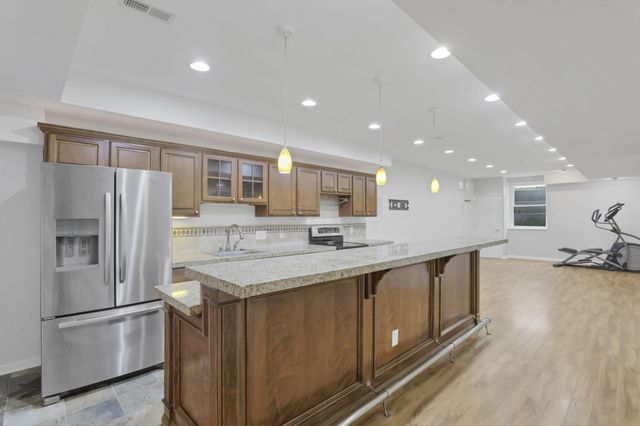 1877 Hardin Lane, Powell, OH 43065