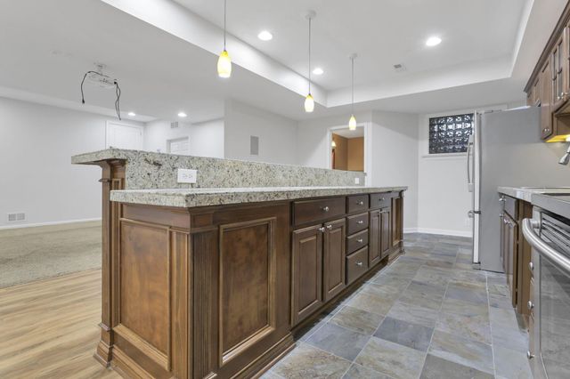 1877 Hardin Lane, Powell, OH 43065