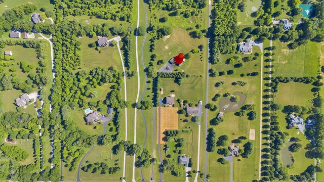1877 Hardin Lane, Powell, OH 43065