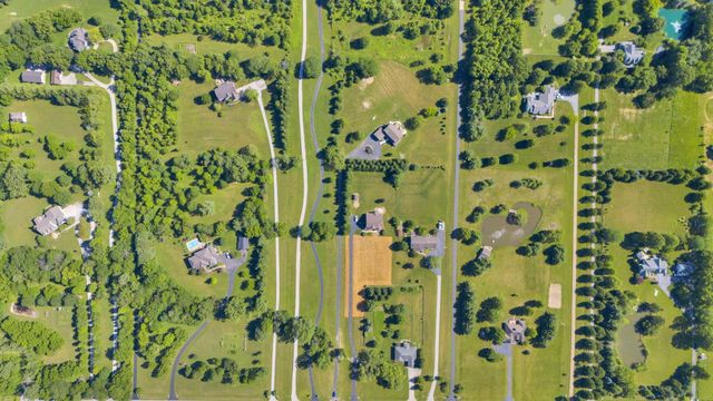 1877 Hardin Lane, Powell, OH 43065