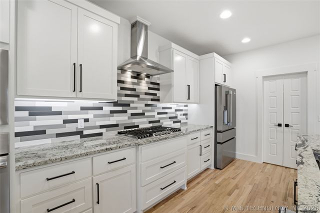2078 E 130th Street S, Jenks, OK 74008
