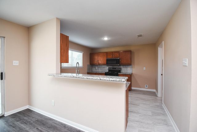 20815 Baronsledge Lane, Katy, TX 77449