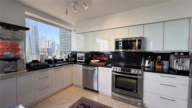1541 Brickell Ave A1801, Miami, FL 33129