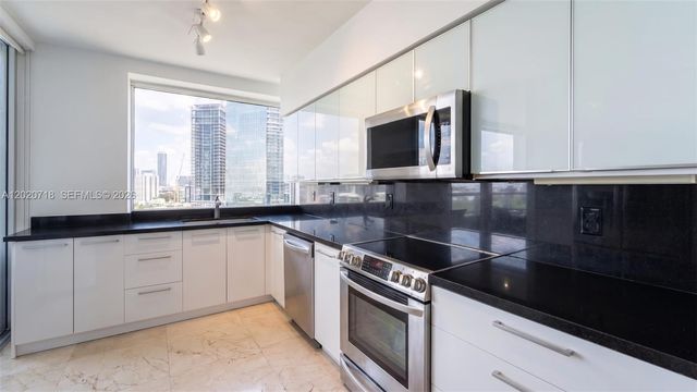 1541 Brickell Ave A1801, Miami, FL 33129