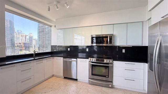 1541 Brickell Ave A1801, Miami, FL 33129