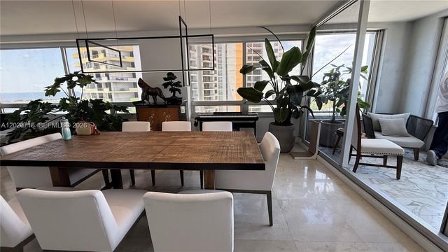 1541 Brickell Ave A1801, Miami, FL 33129