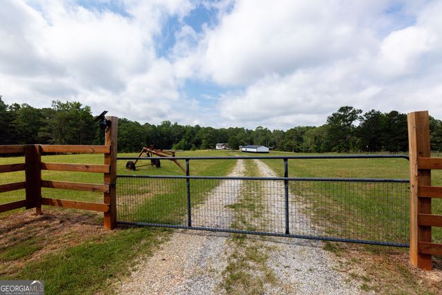 226 Woodyard Road, Lagrange, GA 30240