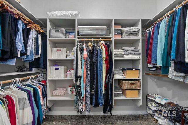 2976 NW 13th St, Meridian, ID 83646