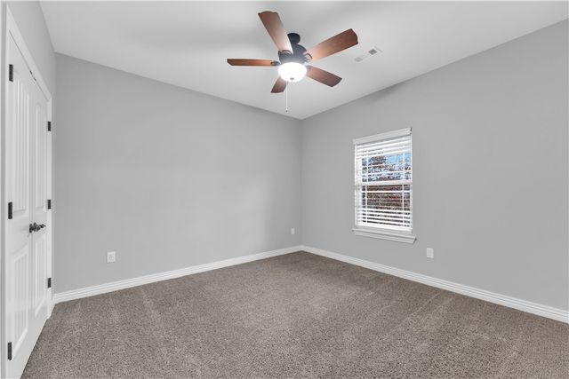 1678 Arbor Acres Avenue, Tontitown, AR 72762