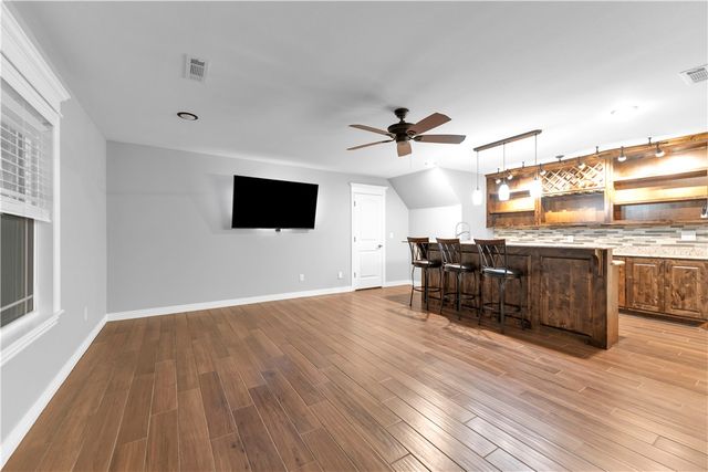 1678 Arbor Acres Avenue, Tontitown, AR 72762