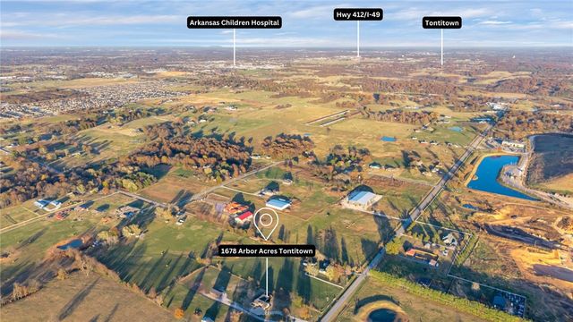 1678 Arbor Acres Avenue, Tontitown, AR 72762