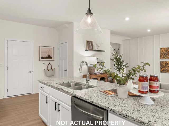 3268 Calveylee Lane, Columbus, OH 43232