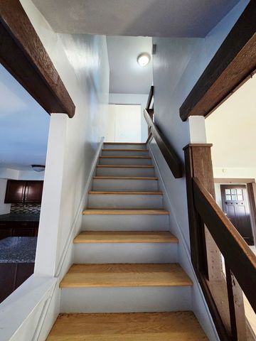 828 Lavergne Avenue, Wilmette, IL 60091