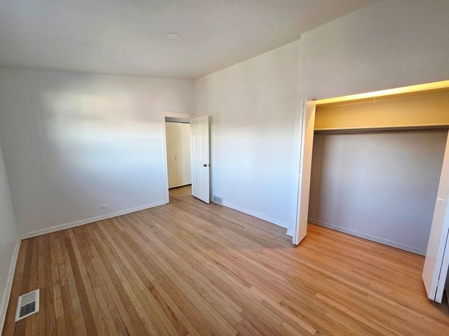 828 Lavergne Avenue, Wilmette, IL 60091