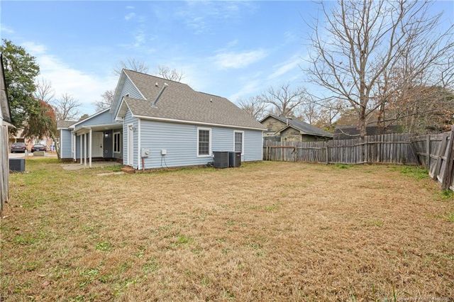 6870 Shawcross Lane, Fayetteville, NC 28314