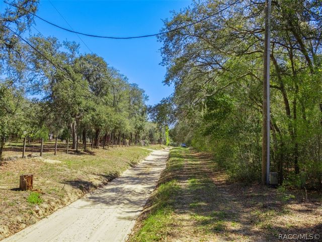 468 E Nicholas Street, Hernando, FL 34442