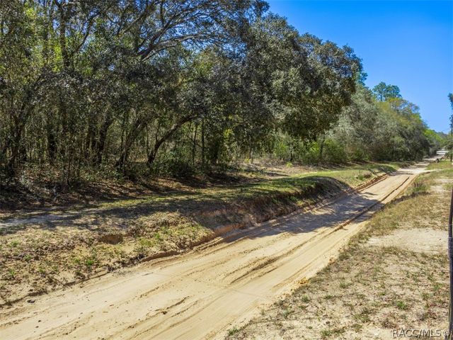 468 E Nicholas Street, Hernando, FL 34442