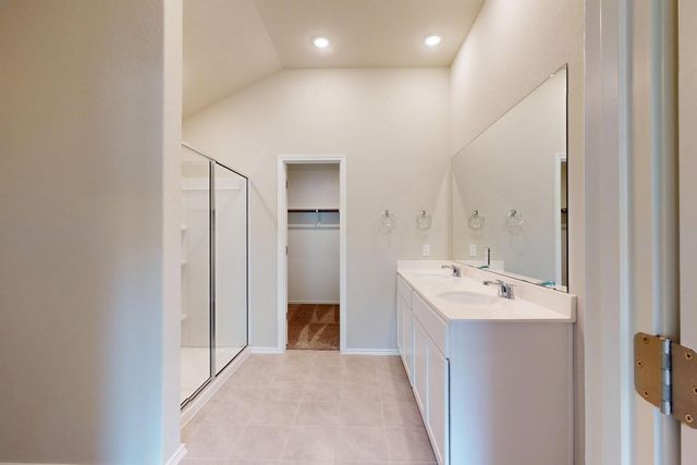 9207 Furman DR, Austin, TX 78747