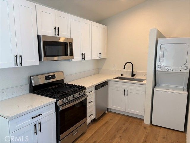 758 W 20th D, Costa Mesa, CA 92627