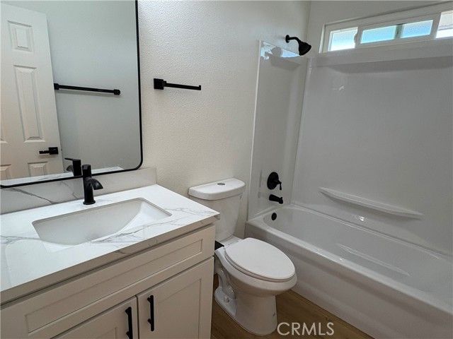 758 W 20th D, Costa Mesa, CA 92627