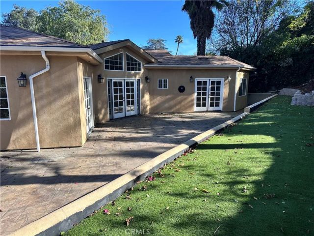 5371 Topeka Drive, Tarzana, CA 91356