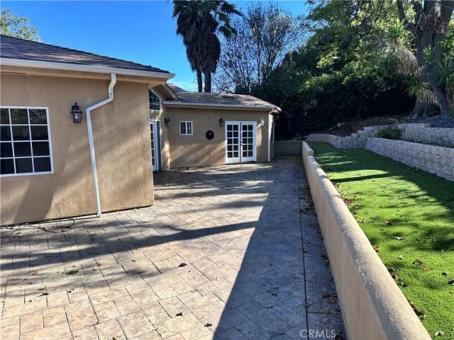 5371 Topeka Drive, Tarzana, CA 91356