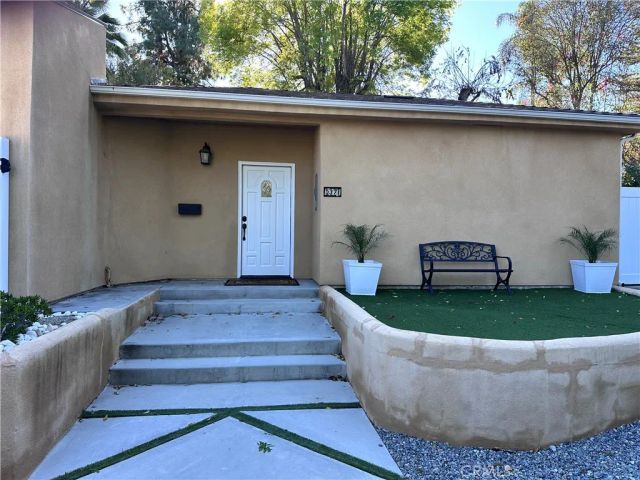 5371 Topeka Drive, Tarzana, CA 91356