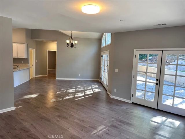 5371 Topeka Drive, Tarzana, CA 91356