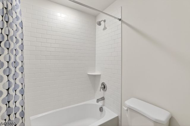 225 Myrtle Rd, Warren Twp., NJ 07059