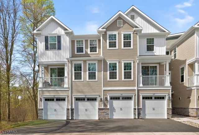 225 Myrtle Rd, Warren Twp., NJ 07059