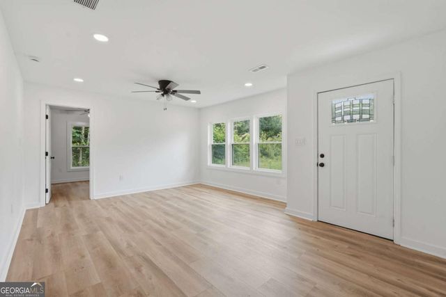 12778 Cumming Highway, Canton, GA 30115
