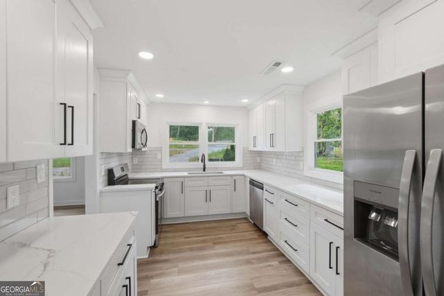 12778 Cumming Highway, Canton, GA 30115
