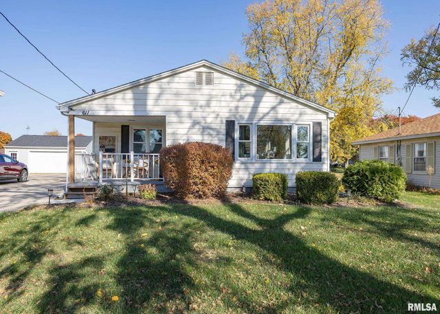611 E MAIN Street, Geneseo, IL 61254