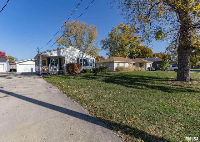 611 E MAIN Street, Geneseo, IL 61254