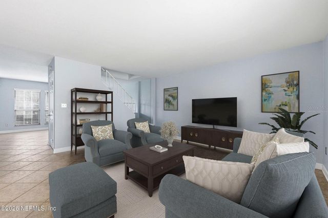 8153 SUTTON PLACE N, Jacksonville, FL 32217