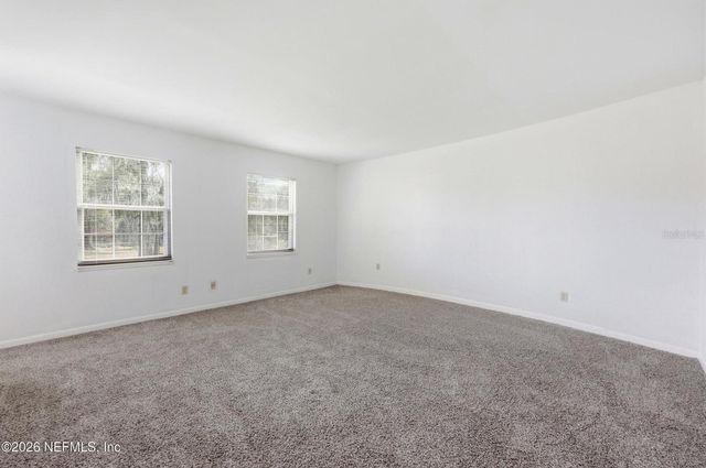 8153 SUTTON PLACE N, Jacksonville, FL 32217