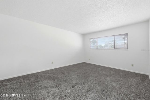 8153 SUTTON PLACE N, Jacksonville, FL 32217