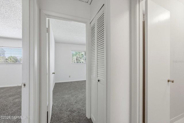 8153 SUTTON PLACE N, Jacksonville, FL 32217