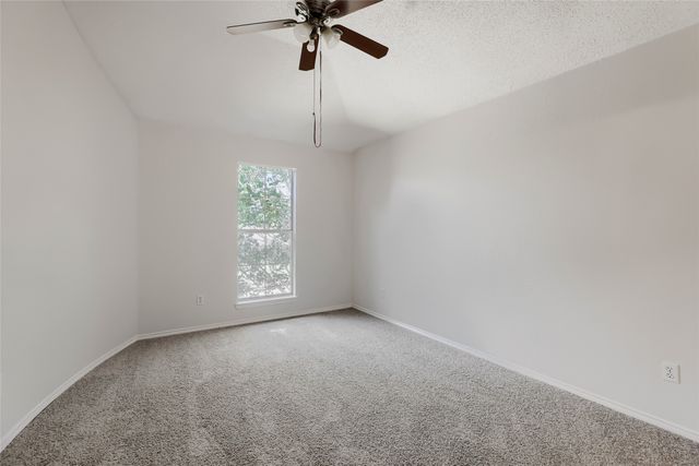 1013 Hampstead Drive, Mesquite, TX 75181