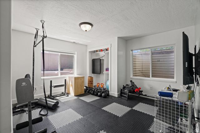1072 S 1875 W, Syracuse, UT 84075