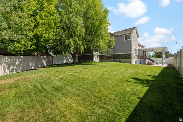 1072 S 1875 W, Syracuse, UT 84075