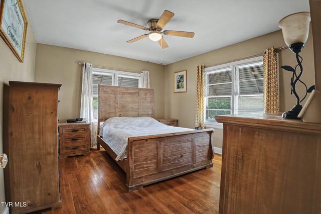 3220 Ashley Street, Kingsport, TN 37664